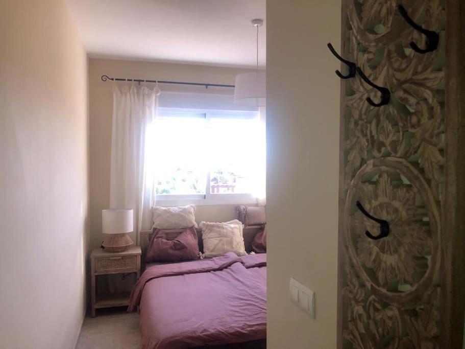 Schoenes Penthouse Mit Meerblick Pura Vida Bahia de Casares Luaran gambar