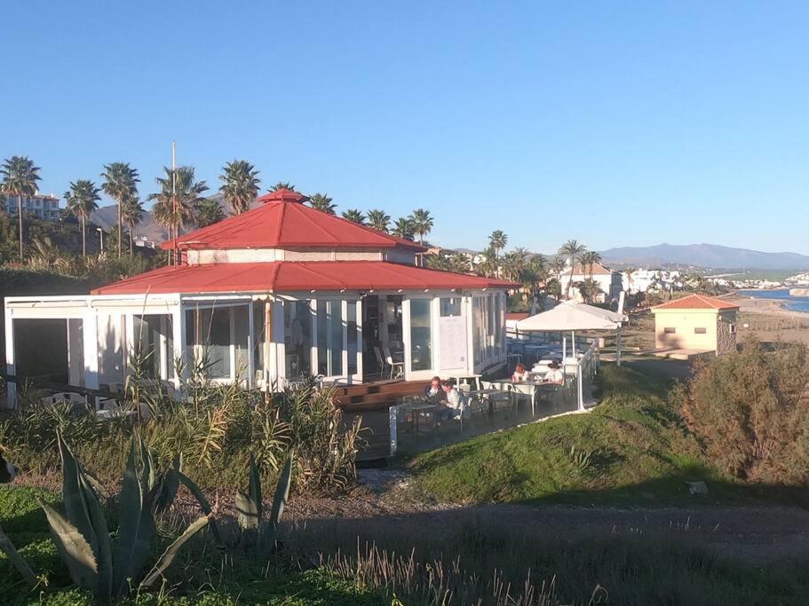 Schoenes Penthouse Mit Meerblick Pura Vida Bahia de Casares Luaran gambar