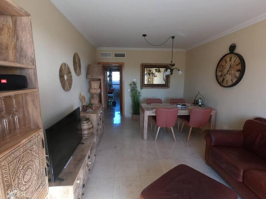 Schoenes Penthouse Mit Meerblick Pura Vida Bahia de Casares Luaran gambar